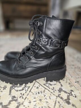 NWOT GBG Los Angeles Black Lace-Up Combat Boots with Buckle Strap